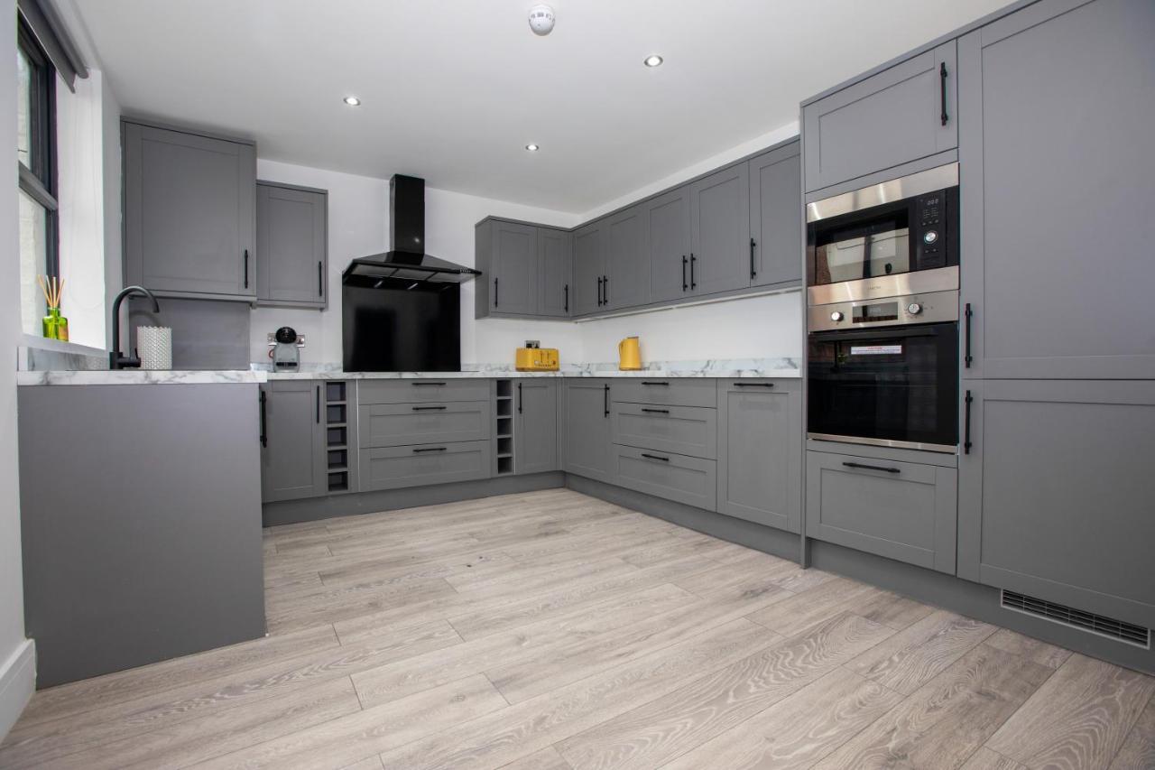 Stylish Stay Near The Stadium Walk To The Action Liverpool Extérieur photo